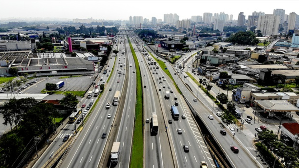 GP - Governo quer atrair R$ 41 bilhões em mês de concessões de infraestrutura